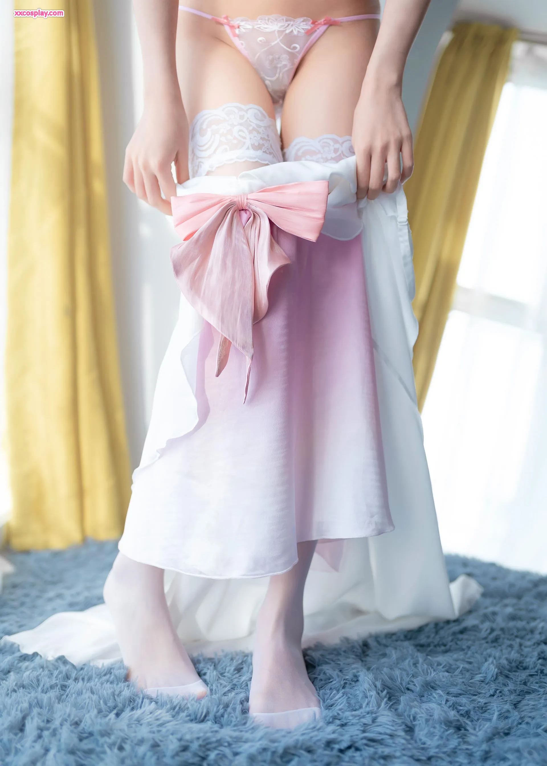 Mumianmian OwO as Kato Megumi in Lingerie Cosplay